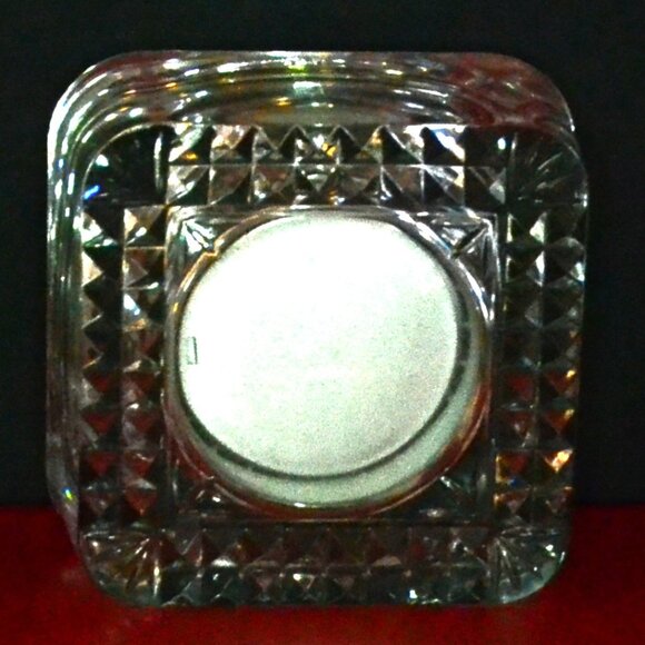 Vintage Quartz Crystal Table Or Desk Clock Faceted Surface Quartz Movement - Picture 4 of 4